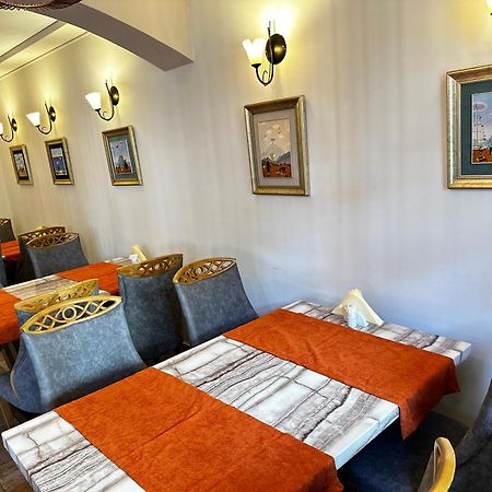 Central Hotel-Будва Экстерьер фото